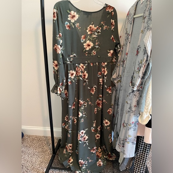 Floral long sleeve duster - Picture 2 of 5